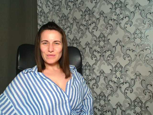 BellaKisss1