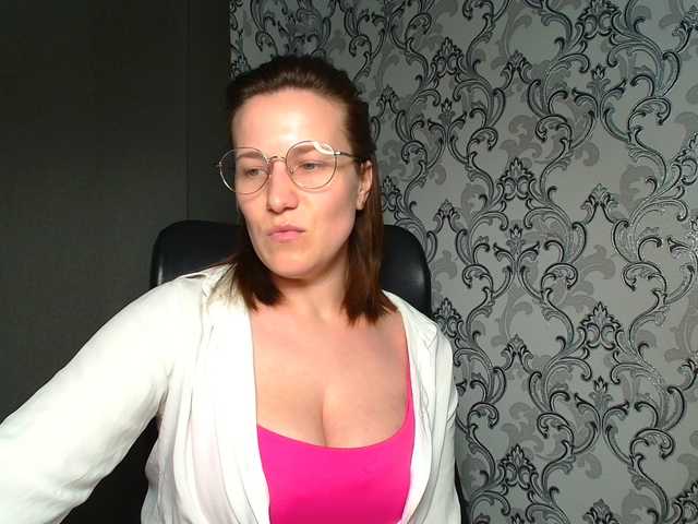 BellaKisss1