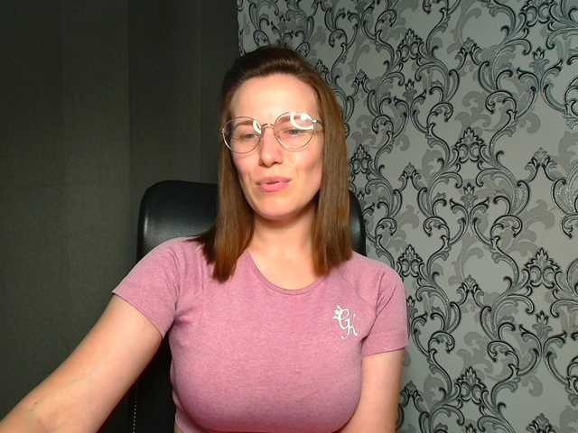 BellaKisss1