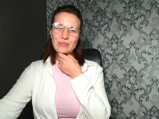 BellaKisss1