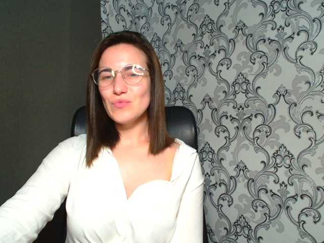 BellaKisss1