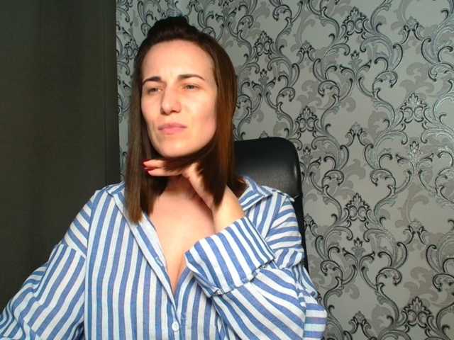BellaKisss1