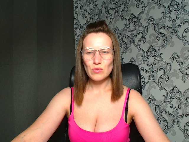 BellaKisss1