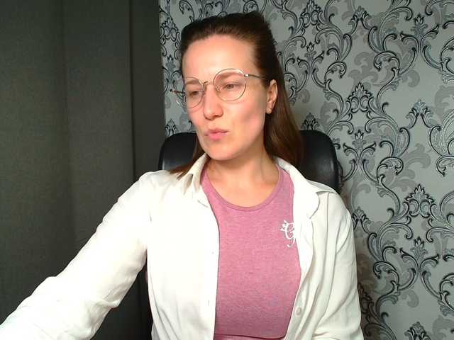 BellaKisss1