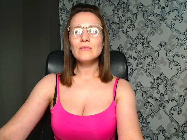 BellaKisss1