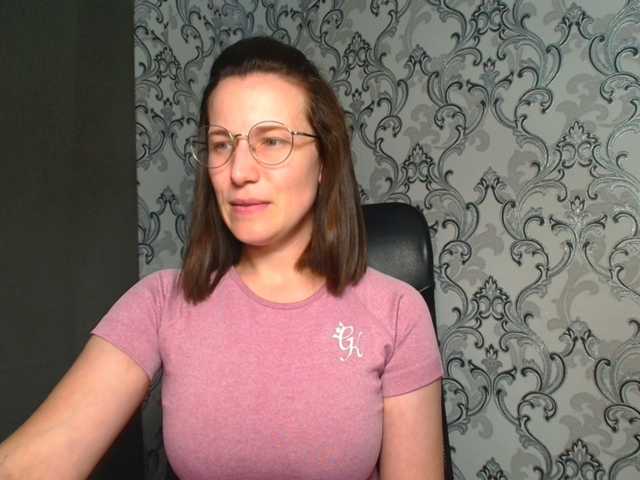 BellaKisss1 live webcam show
