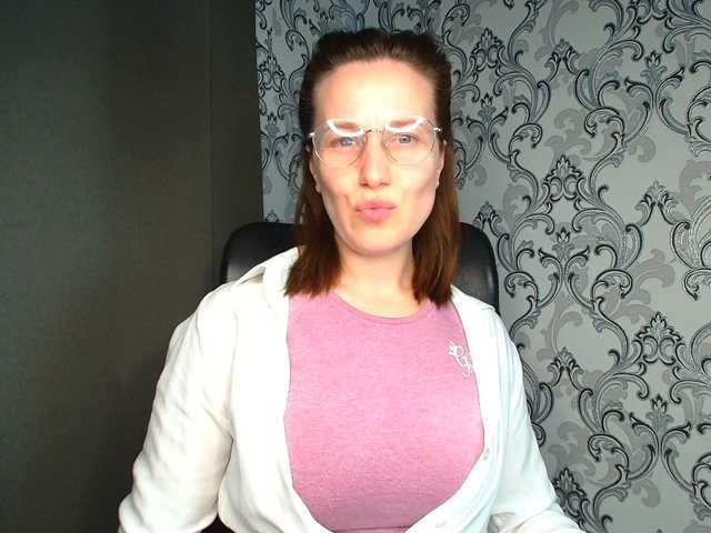 BellaKisss1