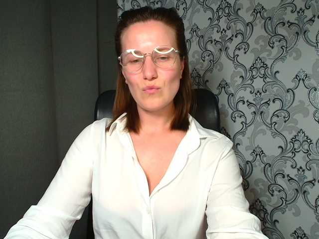 BellaKisss1