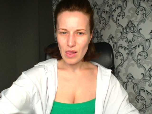 BellaKisss1