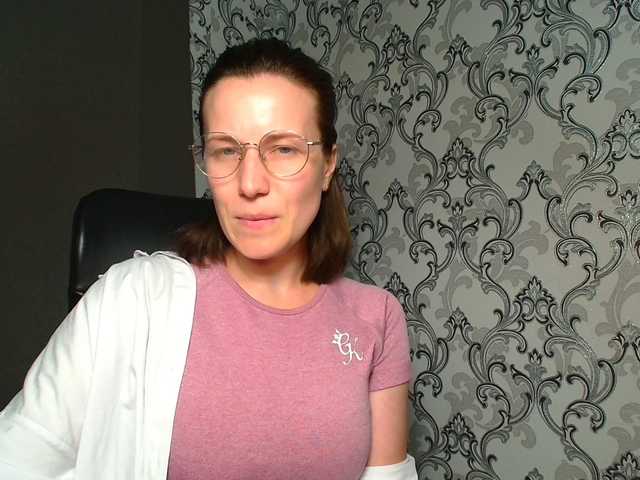 BellaKisss1 live webcam show