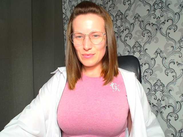 BellaKisss1