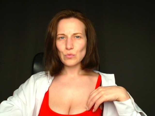 BellaKisss1 Live Cam on BongaCams