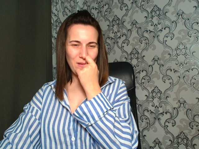 BellaKisss1