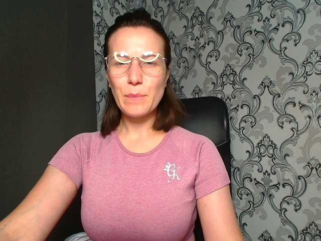 BellaKisss1 live webcam show