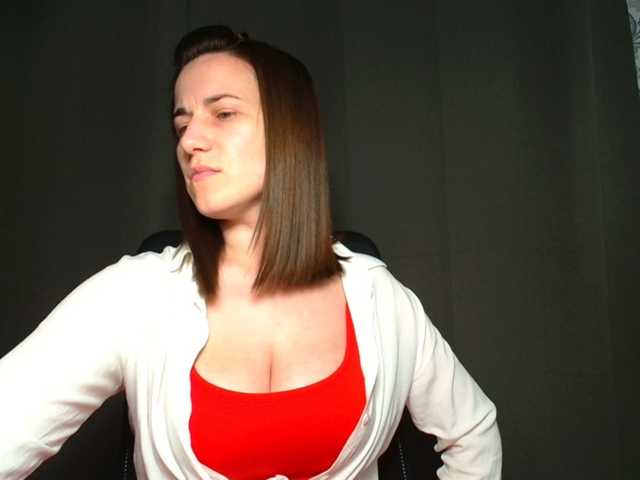 BellaKisss1