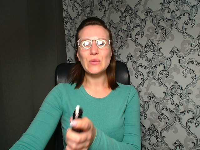 BellaKisss1 live cam on BongaCams