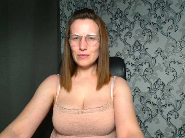 BellaKisss1