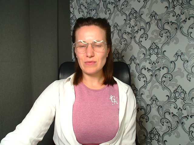 BellaKisss1