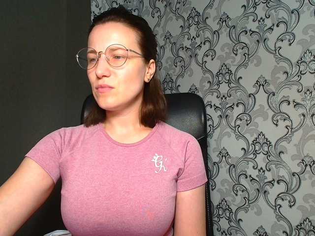 BellaKisss1 live webcam show
