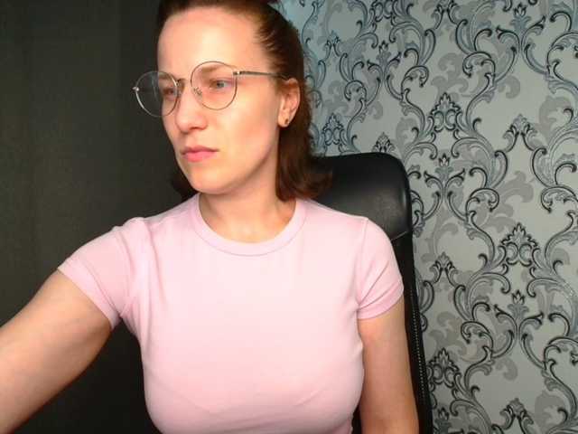 BellaKisss1