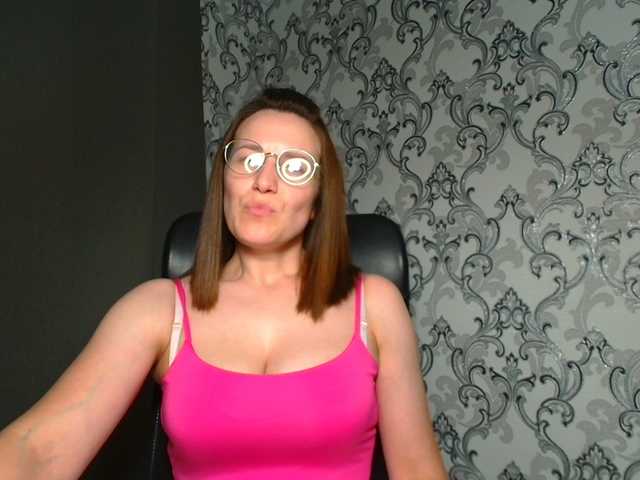 BellaKisss1