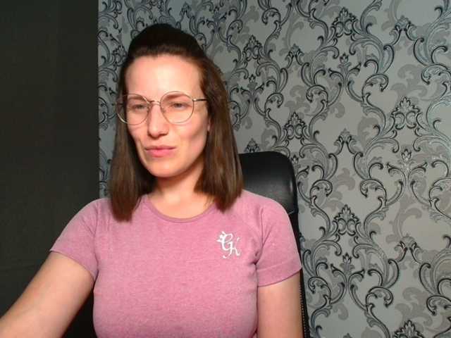 BellaKisss1 live webcam show