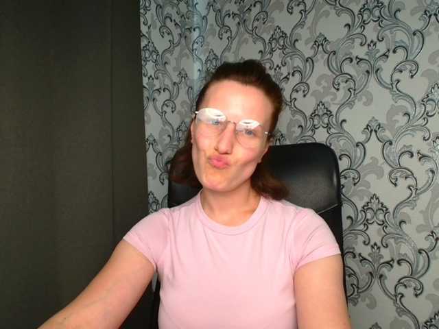 BellaKisss1