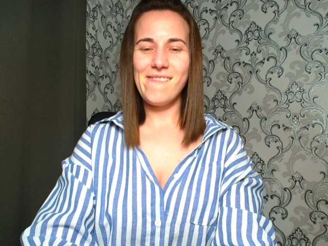 BellaKisss1