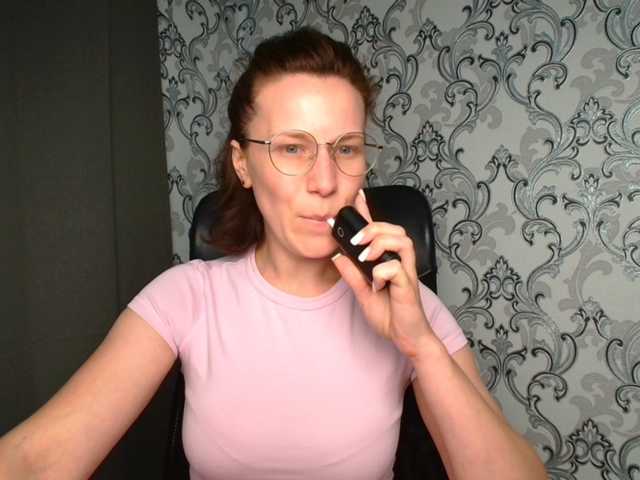BellaKisss1