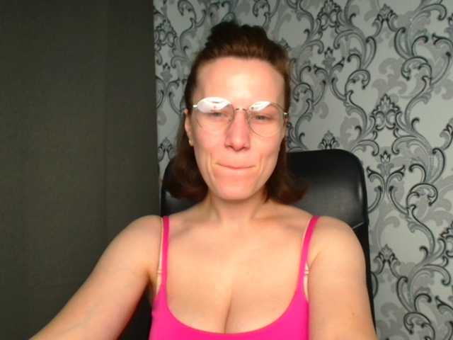 BellaKisss1