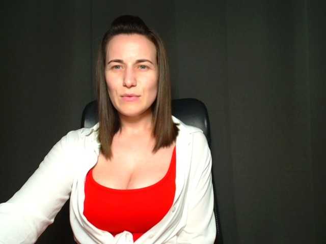 BellaKisss1