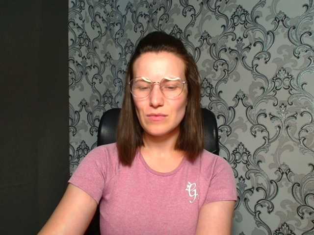 BellaKisss1 live webcam show
