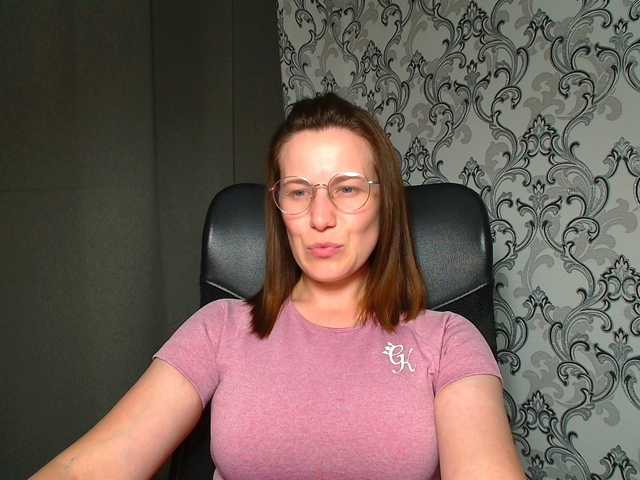 BellaKisss1