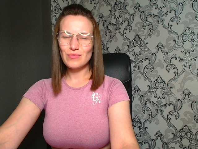 BellaKisss1
