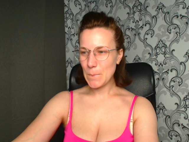 BellaKisss1