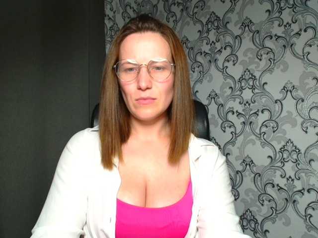 BellaKisss1