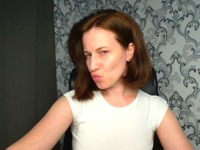 BellaKisss1