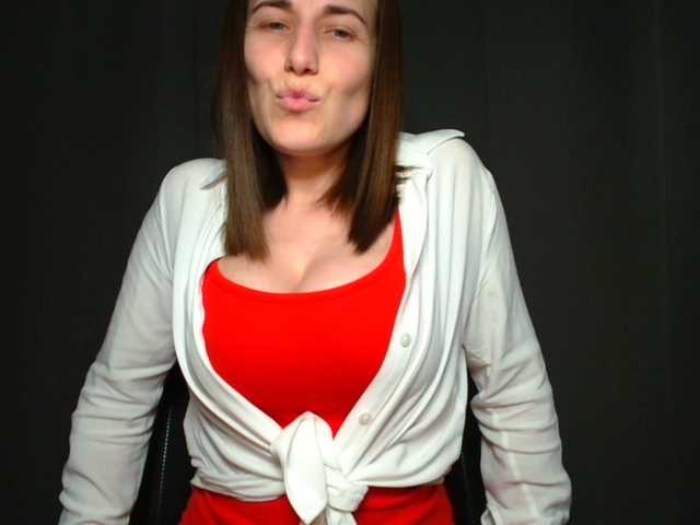 BellaKisss1