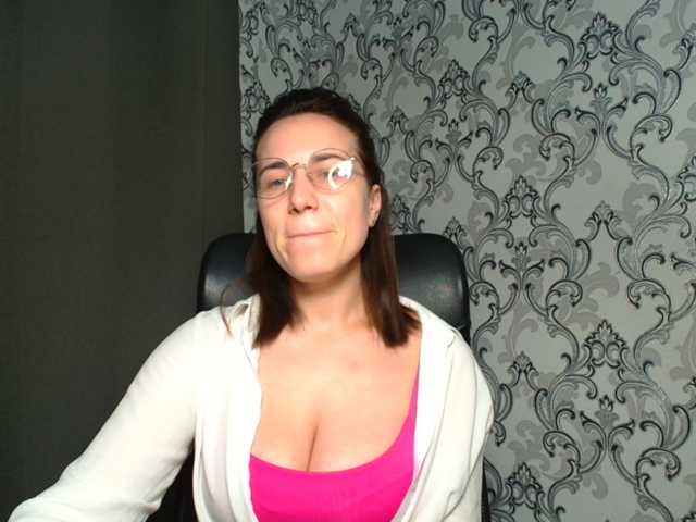 BellaKisss1