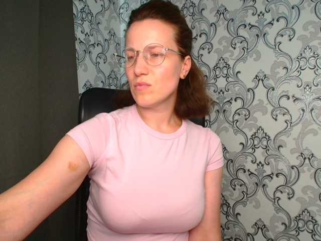 BellaKisss1