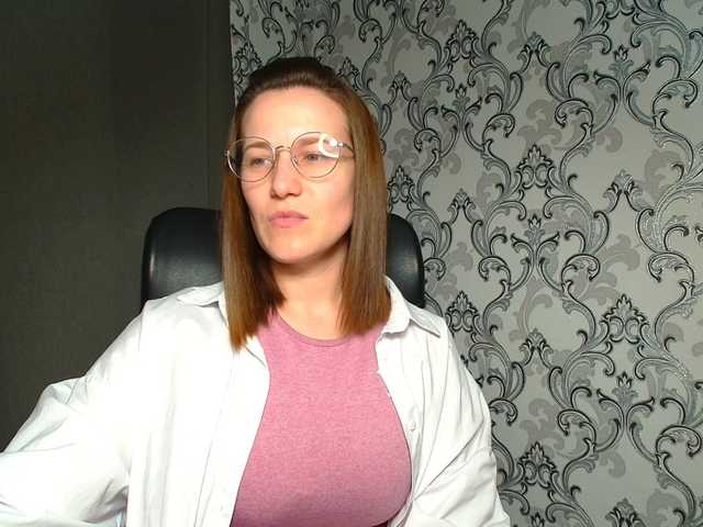 BellaKisss1
