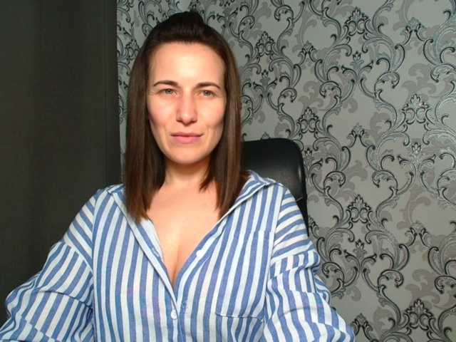 BellaKisss1