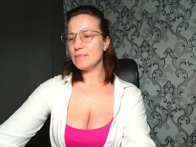 BellaKisss1
