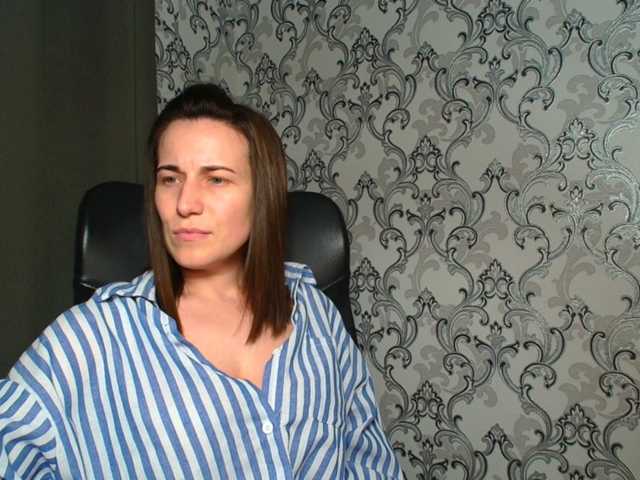BellaKisss1