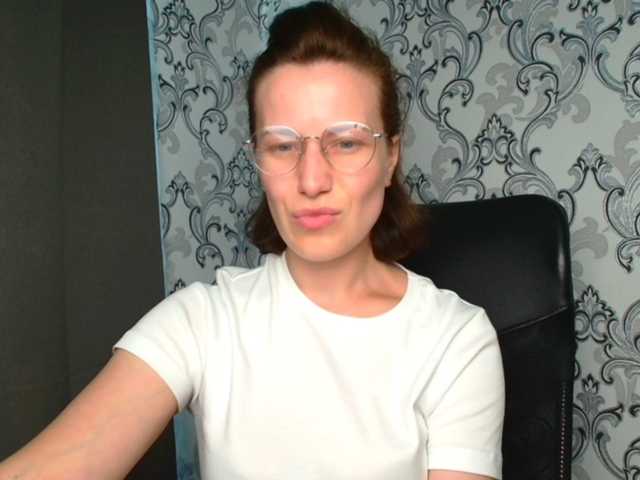 BellaKisss1