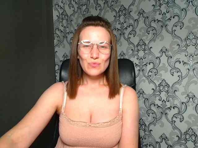 BellaKisss1 BellaKisss1