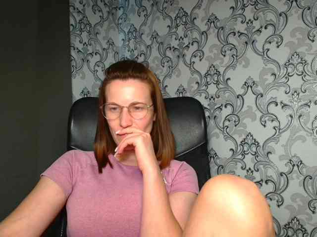 BellaKisss1 webcam