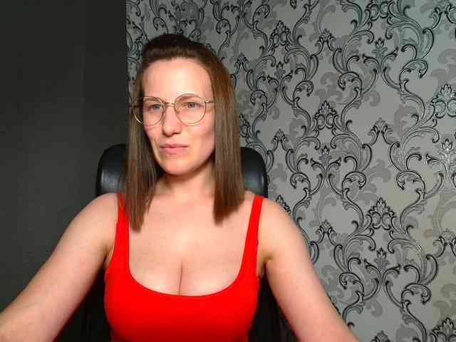 BellaKisss1 webcam
