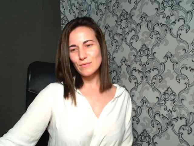 BellaKisss1