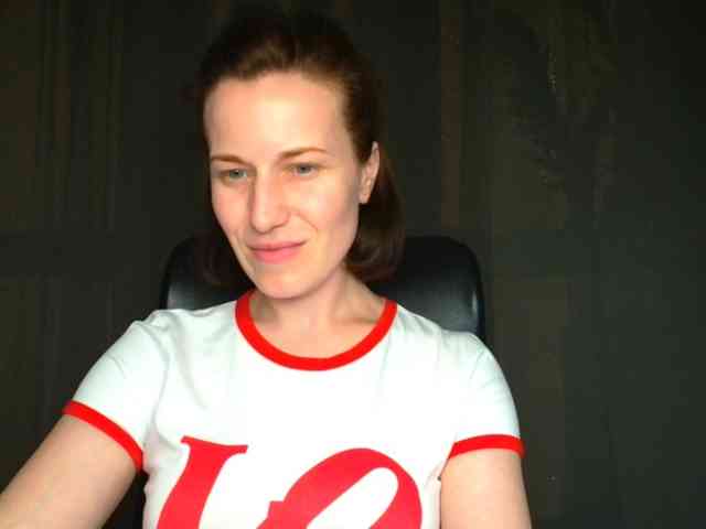 BellaKisss1 webcam